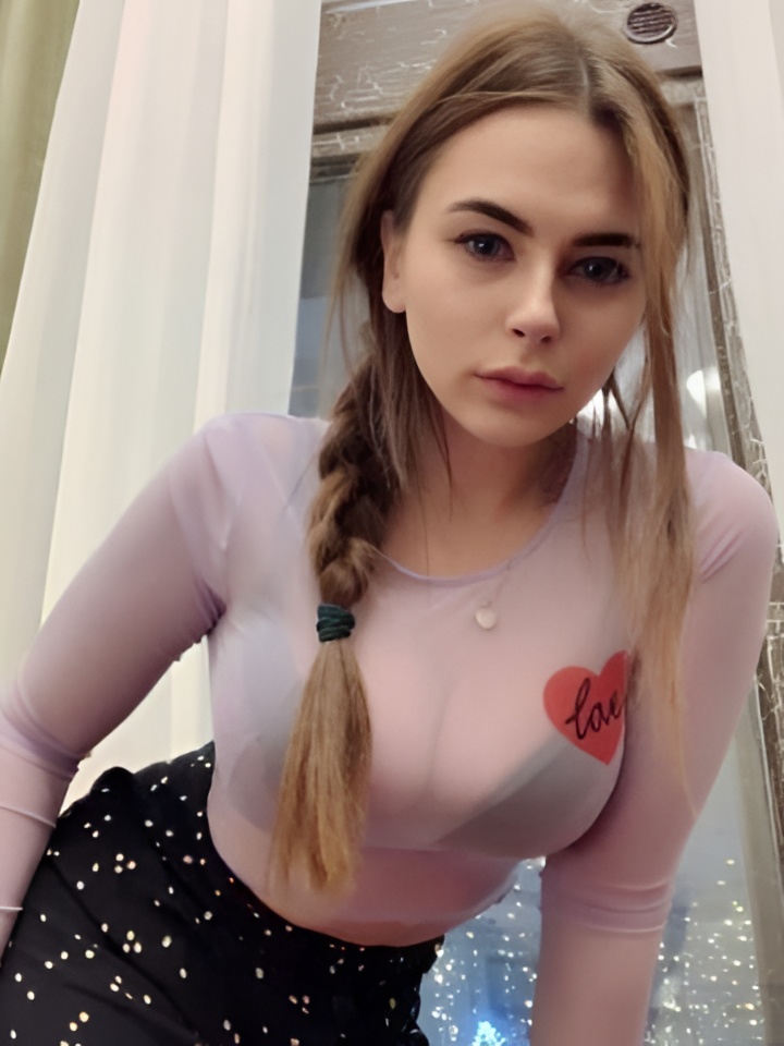 Агата привлекальеная девушка из Витебска цена от 10000 руб