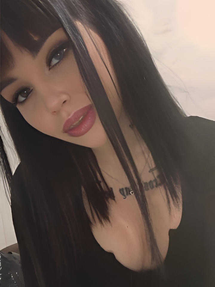 Богдана привлекальеная девушка из Витебска цена от 1500 руб