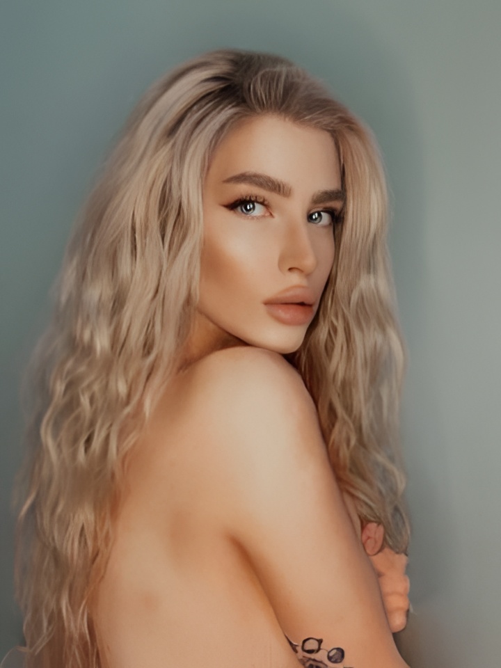 Римма привлекальеная девушка из Витебска цена от 1500 руб