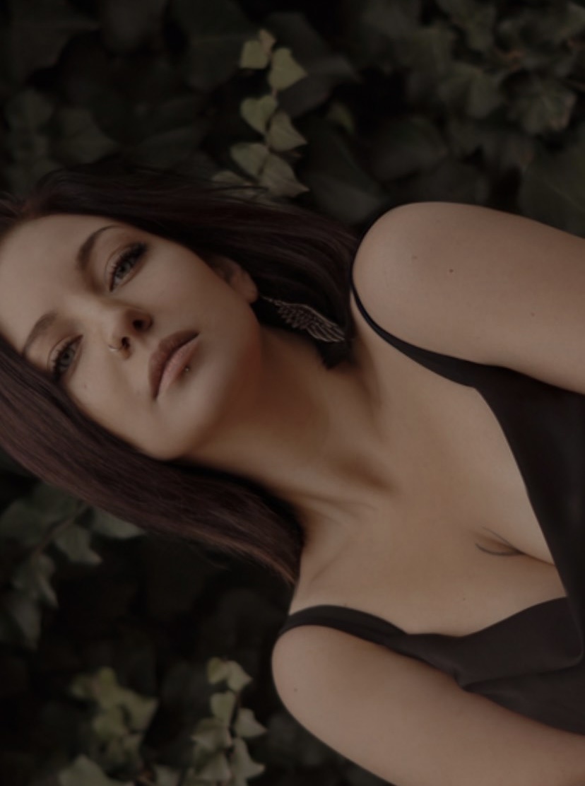 Индивидуалка 🎥 Эльза, доступна для личного знакомства от 3000 руб