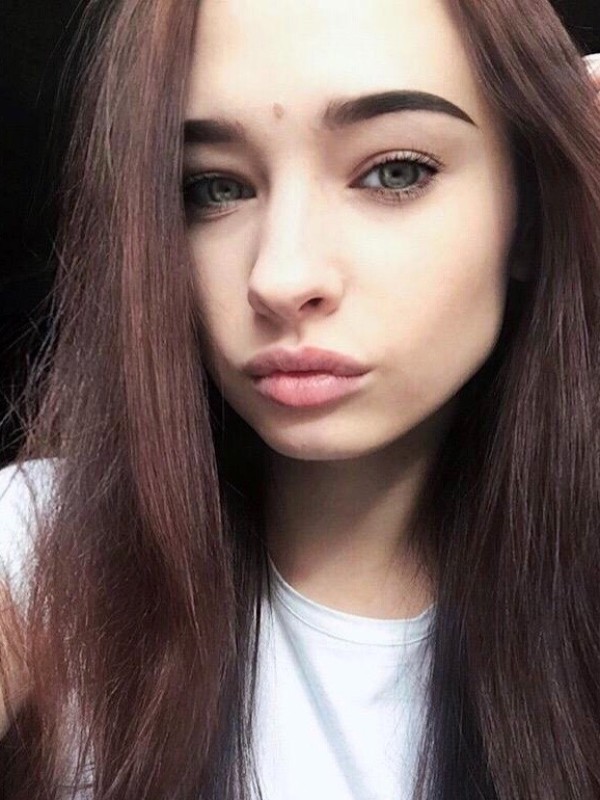 Ариадна привлекательная девушка из Витебска цена от 3500 руб