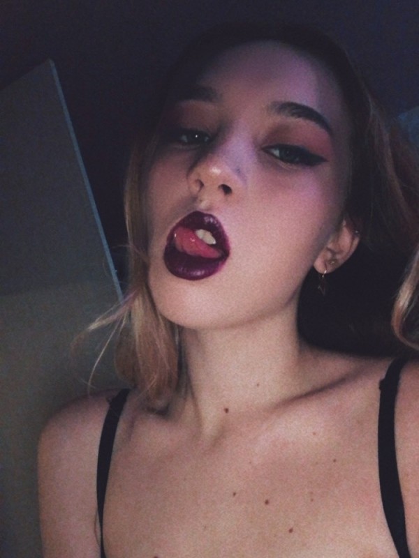 Инга привлекательная девушка из Витебска цена от 3500 руб