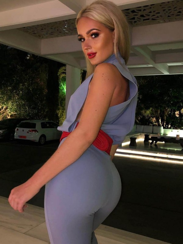 Алина привлекательная девушка из Витебска цена от 3000 руб