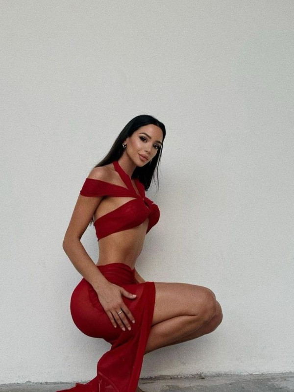 Мила привлекательная девушка из Витебска цена от 5000 руб