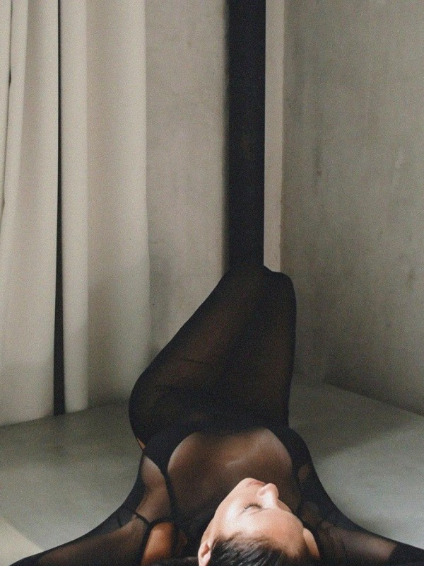 Яна привлекательная девушка из Витебска цена от 6000 руб